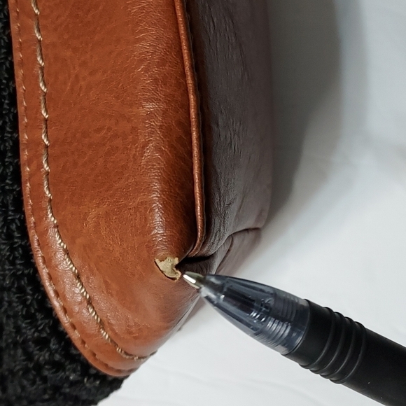 𝅺BORN Concept Crossbody bag - Picture 8 of 10